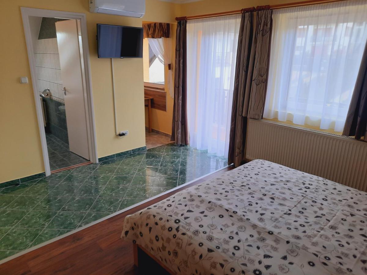 Apartmanhaz King Heviz Exterior photo