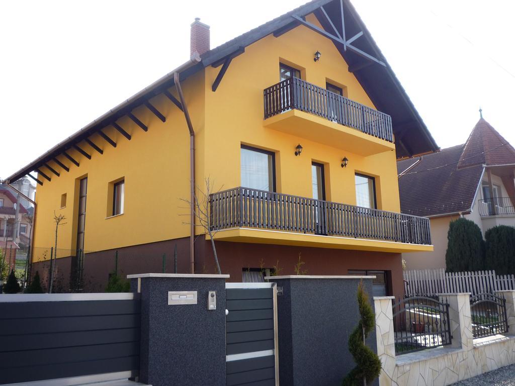 Apartmanhaz King Heviz Exterior photo